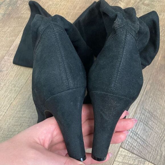 Stella McCartney Suede Knee-High Slip On Boots Black Round Toe Block Heels EU 36 - Picture 5 of 9